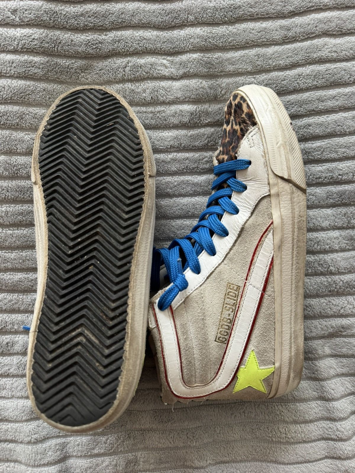 Golden Goose Golden Goose Slide Sneakers Blue Laces Leopard Print Size US 7 / IT 37 - 2 Thumbnail