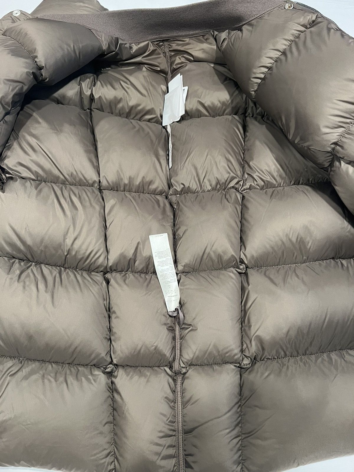 Rick Owens Rick Owens oversized puffer jacket. 46/10/XL. $2800 Size US XL / EU 56 / 4 - 10 Thumbnail