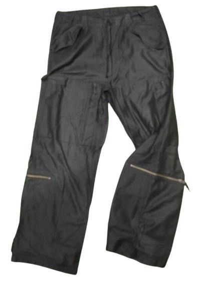 Japanese Brand JAPANESE BRAND BONDAGE PANTS BAGGY MORE POCKET PUNK STYLE Size US 34 / EU 50 - 2 Thumbnail
