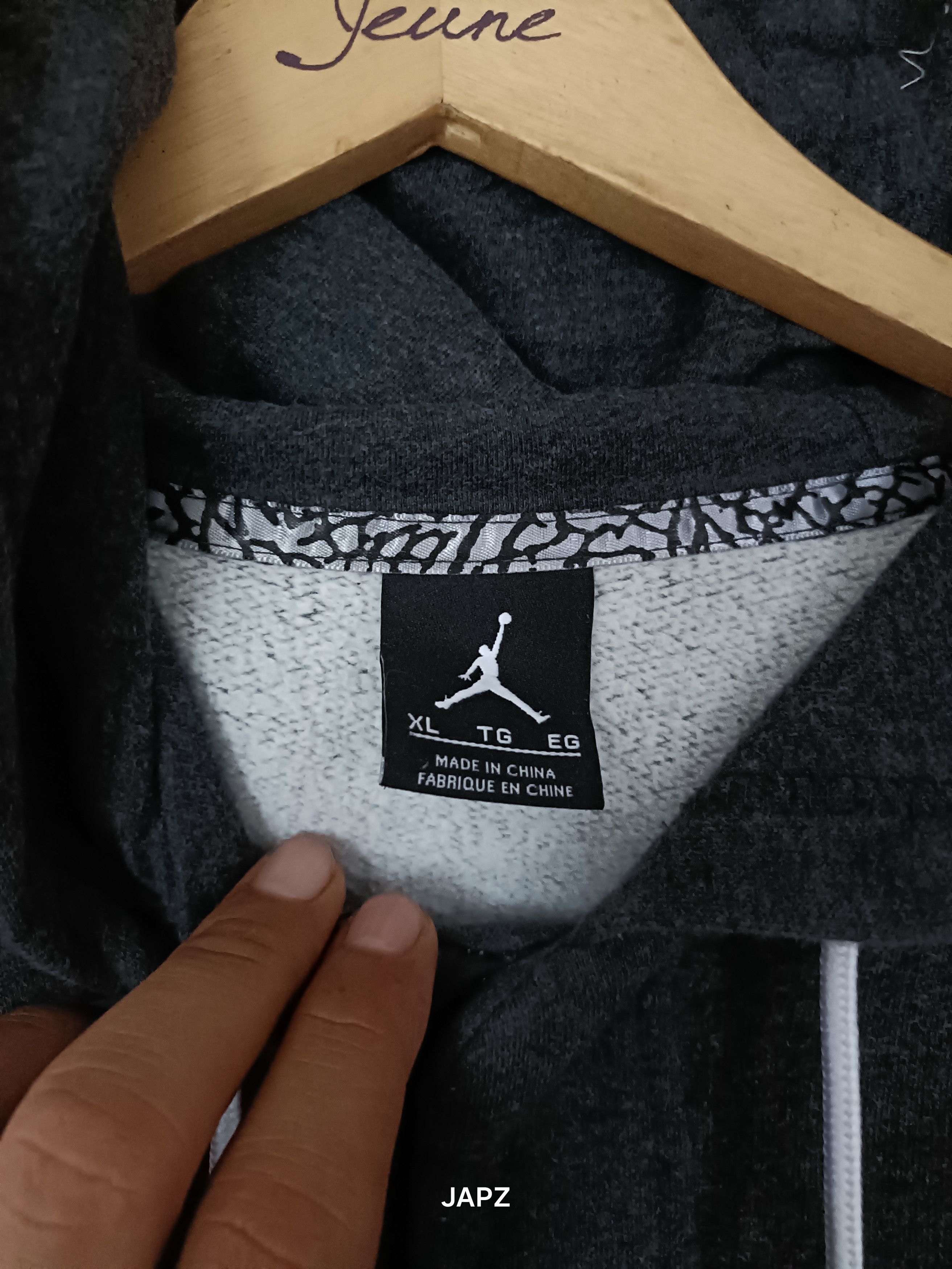Nike Vintage Nike air Jordan varsity hoodie jacket Y2K Jumpman Size US XL / EU 56 / 4 - 6 Thumbnail