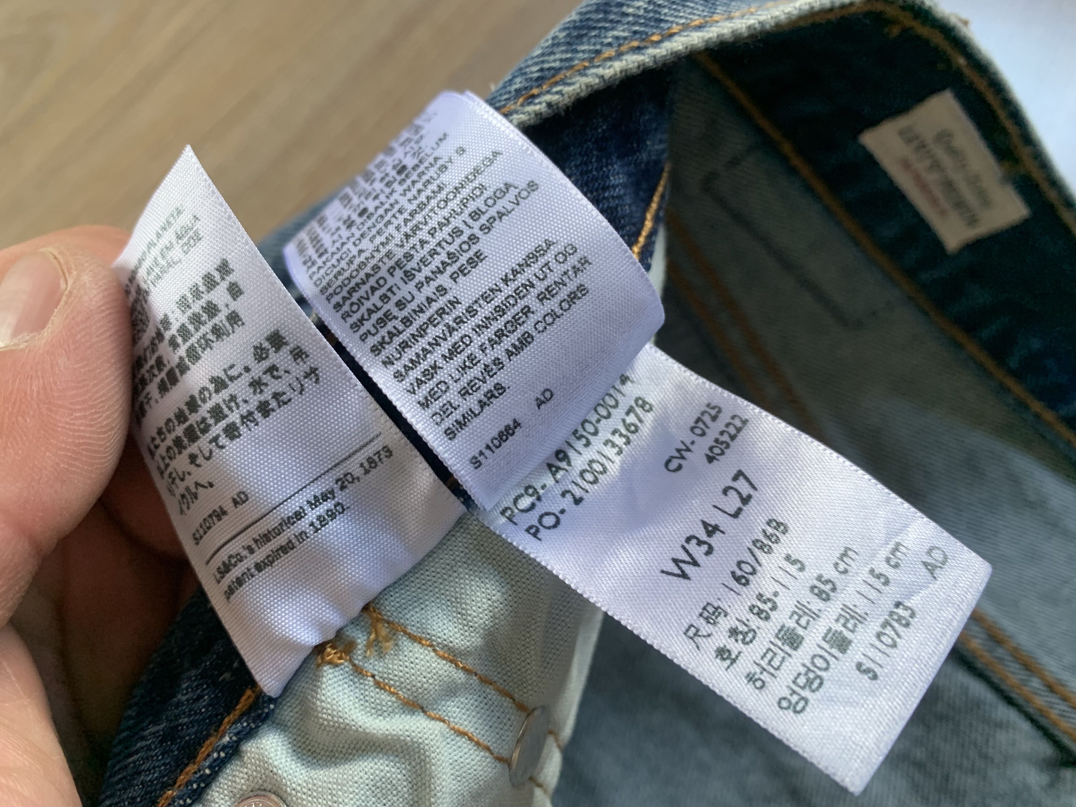 Levi's Mens Levi’s 501 90s Ankle Premium Light Blue Jeans Size US 34 / EU 50 - 11 Thumbnail