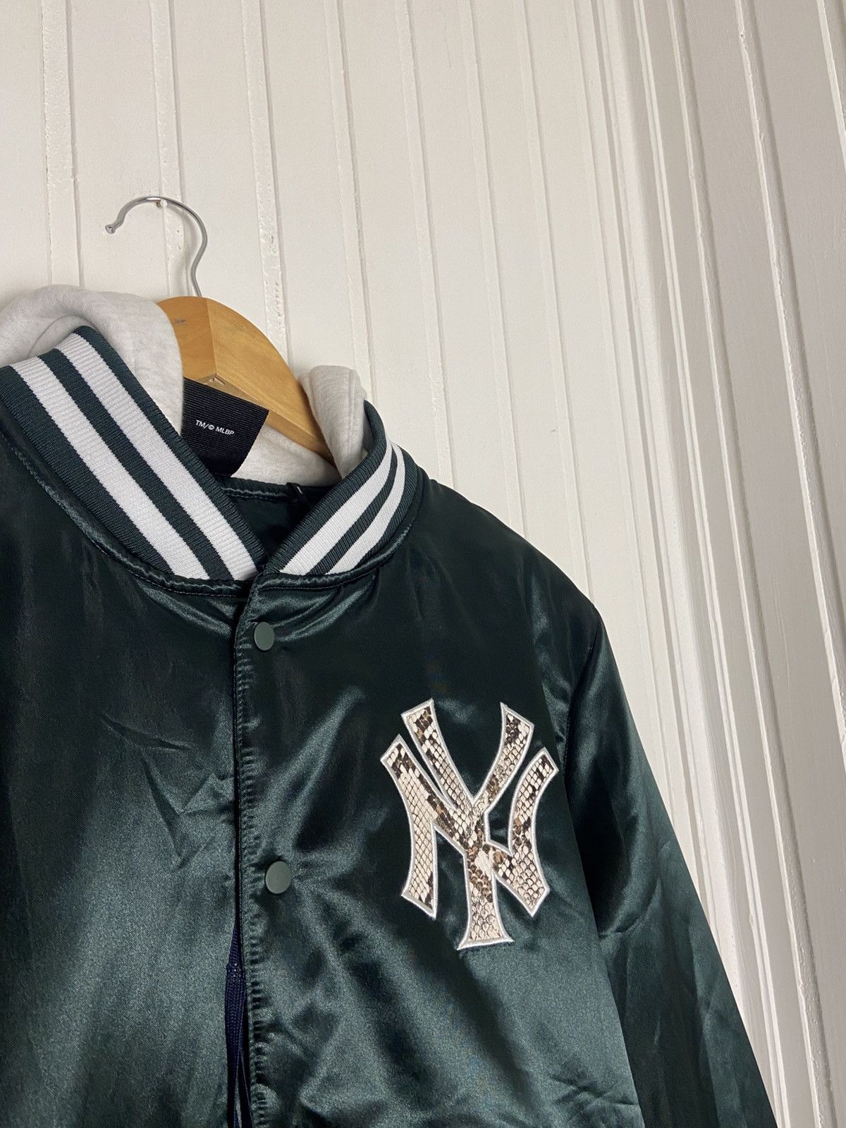 Kith Used Kith For Major Baseball New York Yankees Jacket Size S Size US S / EU 44-46 / 1 - 3 Thumbnail