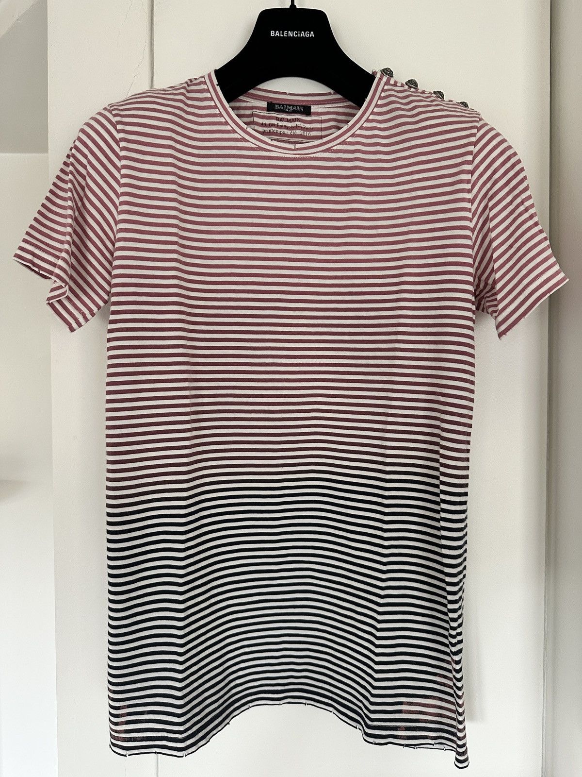 Balmain Balmain Paris striped T-shirt with button detail Size US M / EU 48-50 / 2 - 1 Thumbnail