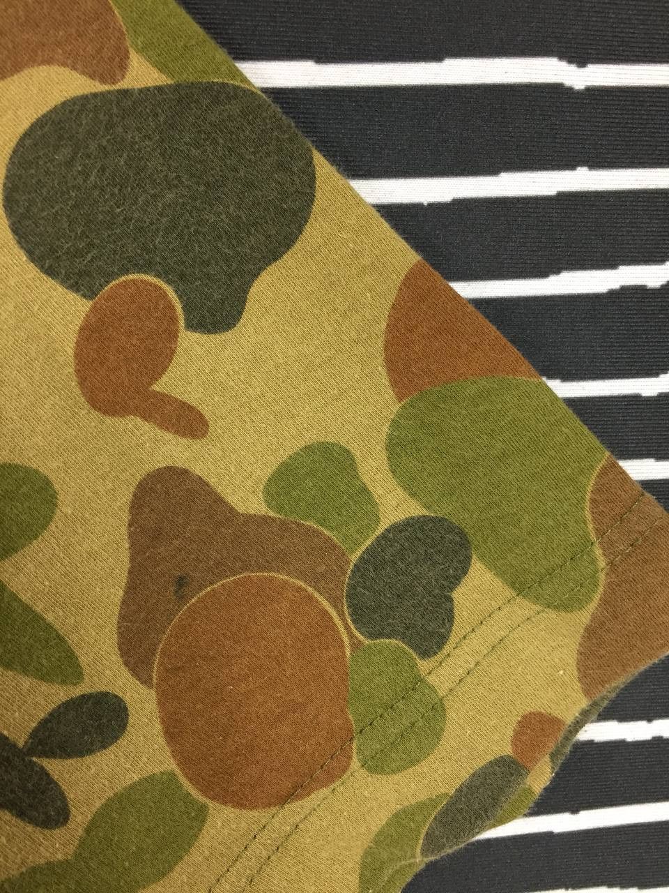 Vintage Vtg Australian Military DPCU Auscam Camouflage Tee Size US XL / EU 56 / 4 - 9 Thumbnail