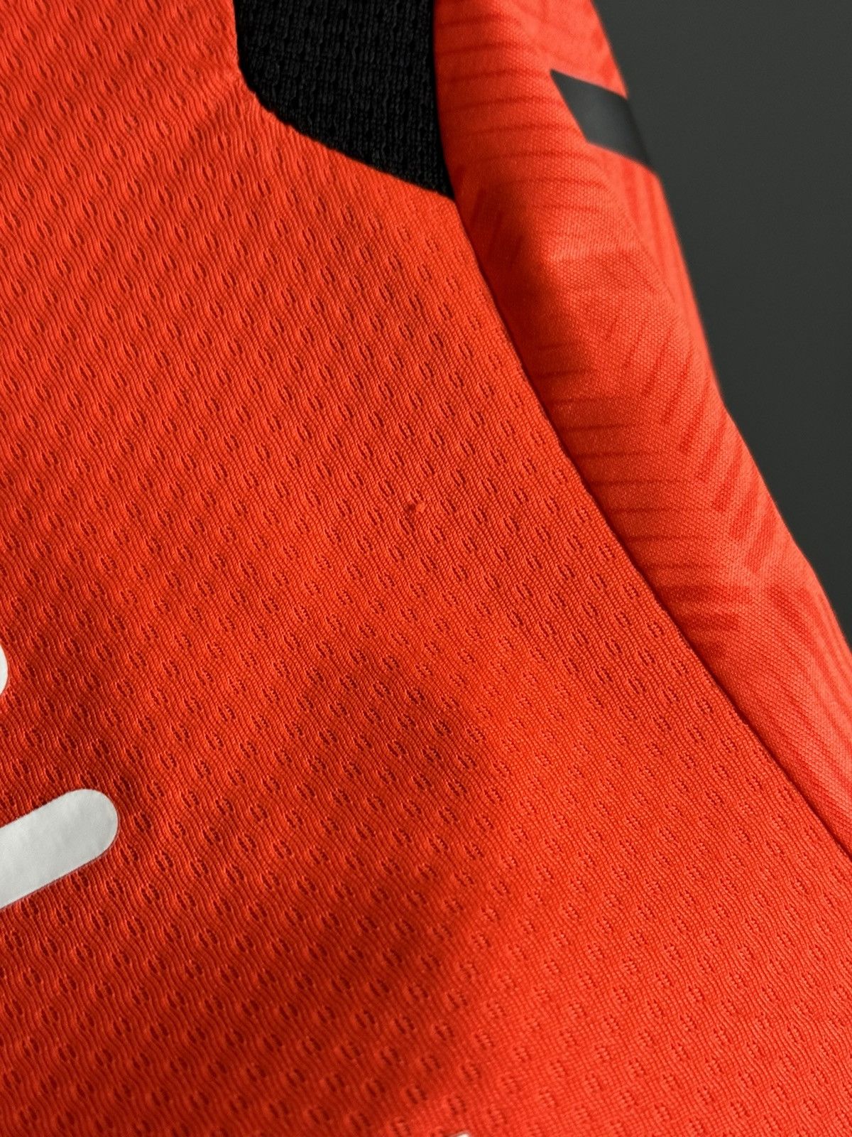 Macron Nottingham Forest 18/19 Goalkeeper Steele Football Jersey Size US M / EU 48-50 / 2 - 16 Thumbnail