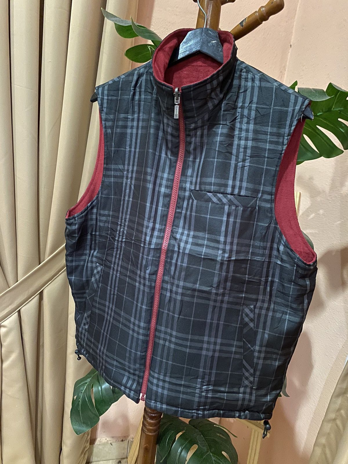 Burberry Burberry Golf Red Suede Vest Vintage Men’s Luxury Sportswear Size US M / EU 48-50 / 2 - 10 Thumbnail