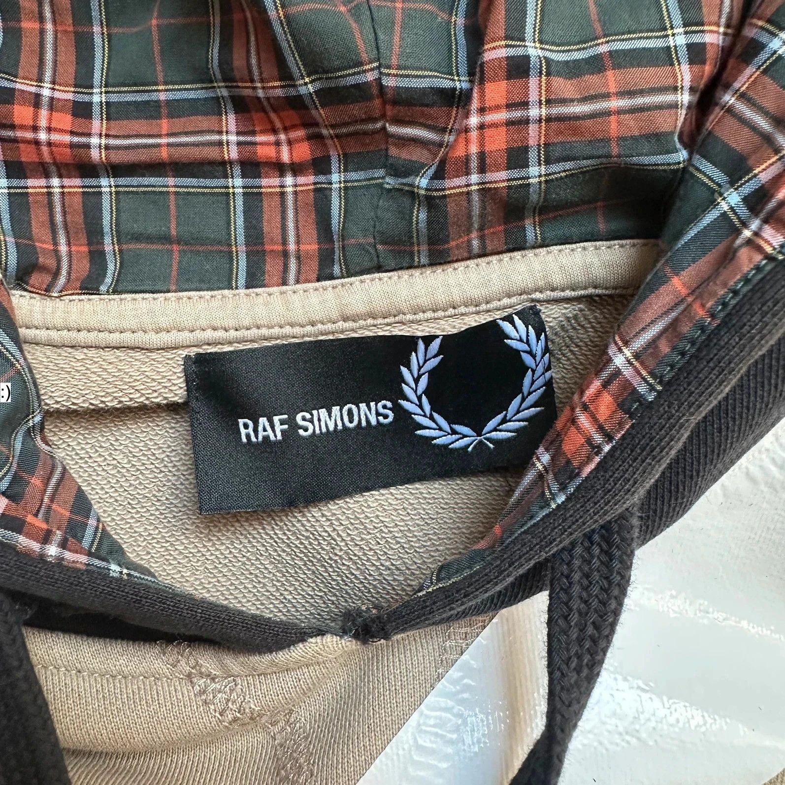 Fred Perry × Raf Simons Hoodie Raf Simons Fred Perry Tape Details Soft Grey Size US M / EU 48-50 / 2 - 5 Thumbnail