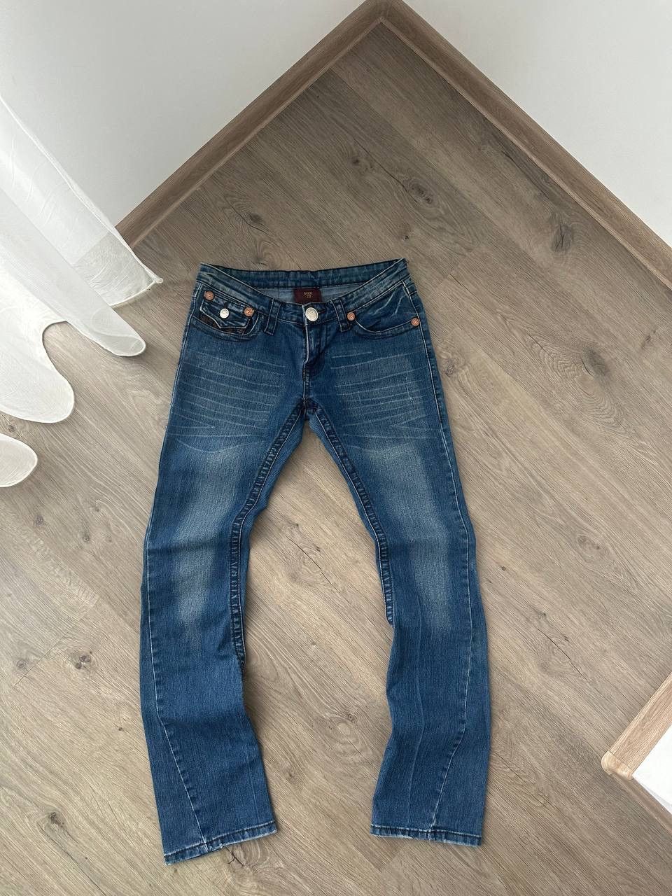 True Religion × Vintage Vintage True Religion Denim W’s Big Logo Pants Size US 29 - 11 Thumbnail