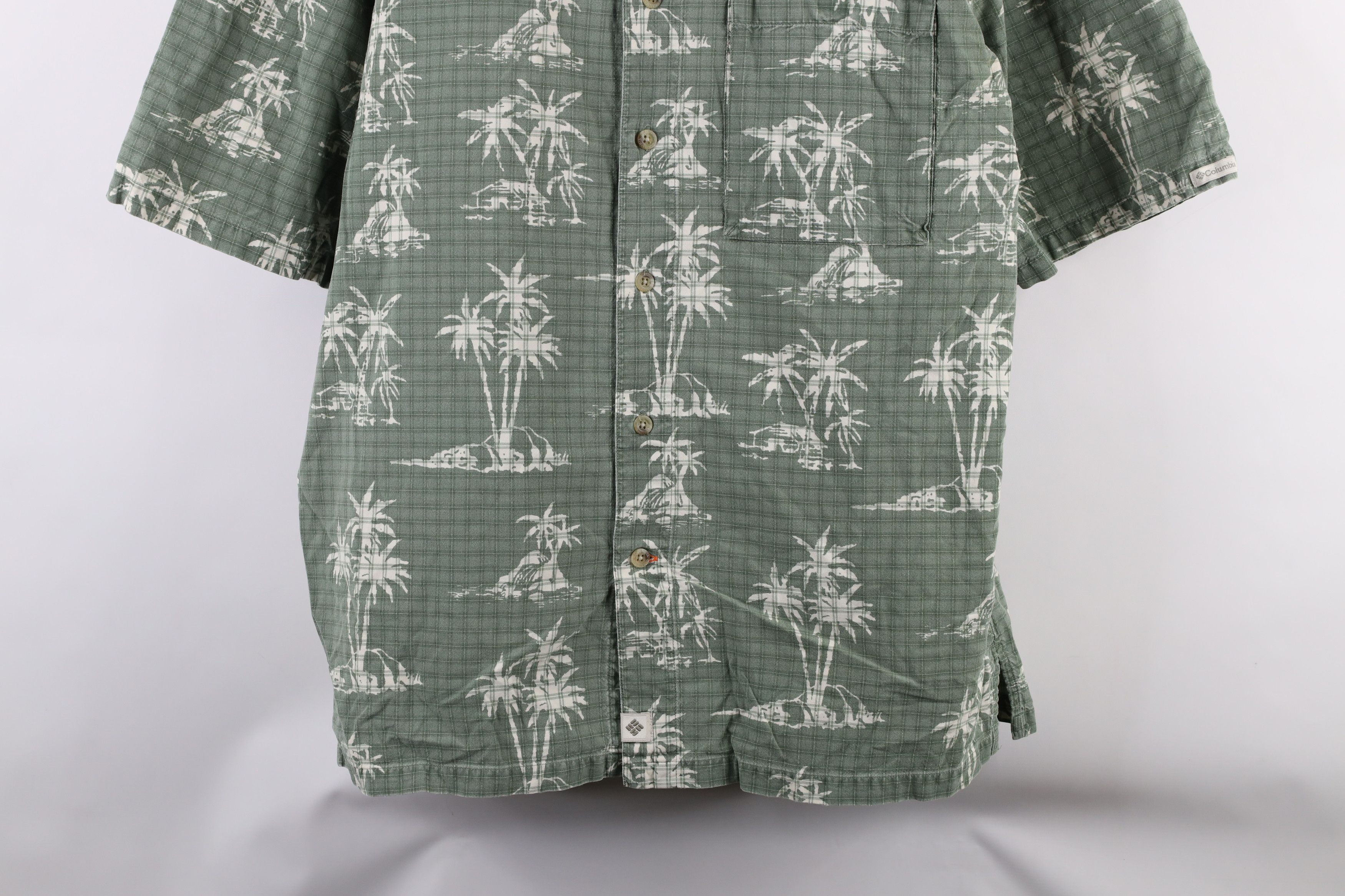 Columbia × Vintage Vintage 90s Columbia Island All Over Print Button Shirt Size US L / EU 52-54 / 3 - 3 Thumbnail