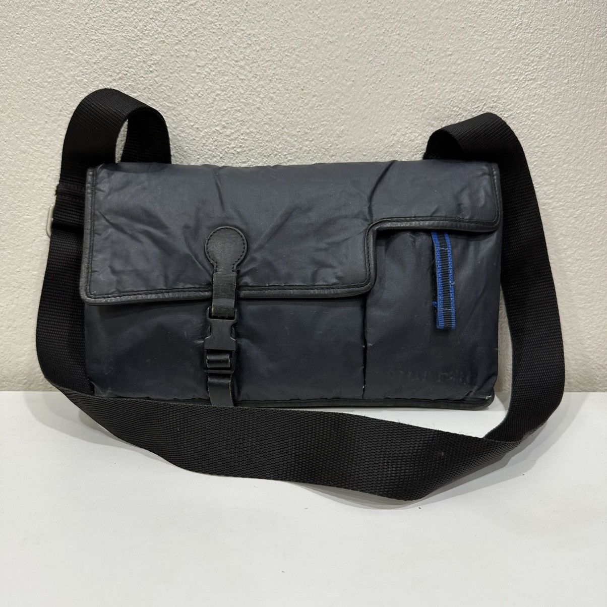 Miu Miu ‼️LASTDROP‼️ AUTHENTIC MIU MIU CROSSBODY SHOULDER BAG Size ONE SIZE - 3 Thumbnail