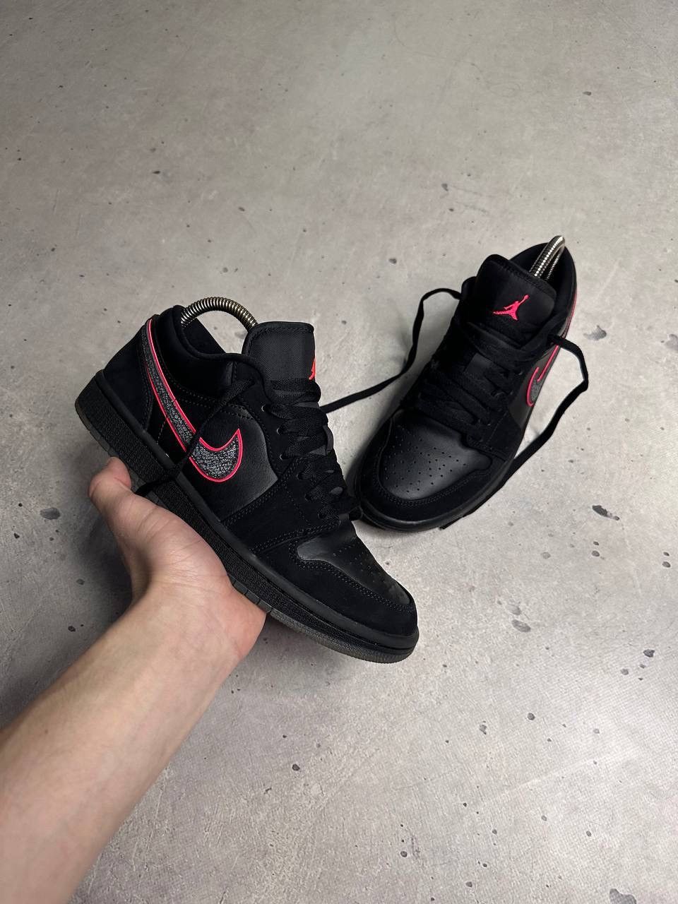 Jordan Brand Nike Air Jordan 1 Low Red Orbit Black Sneakers Limited Rare Size US 7.5 / IT 37.5 - 3 Thumbnail