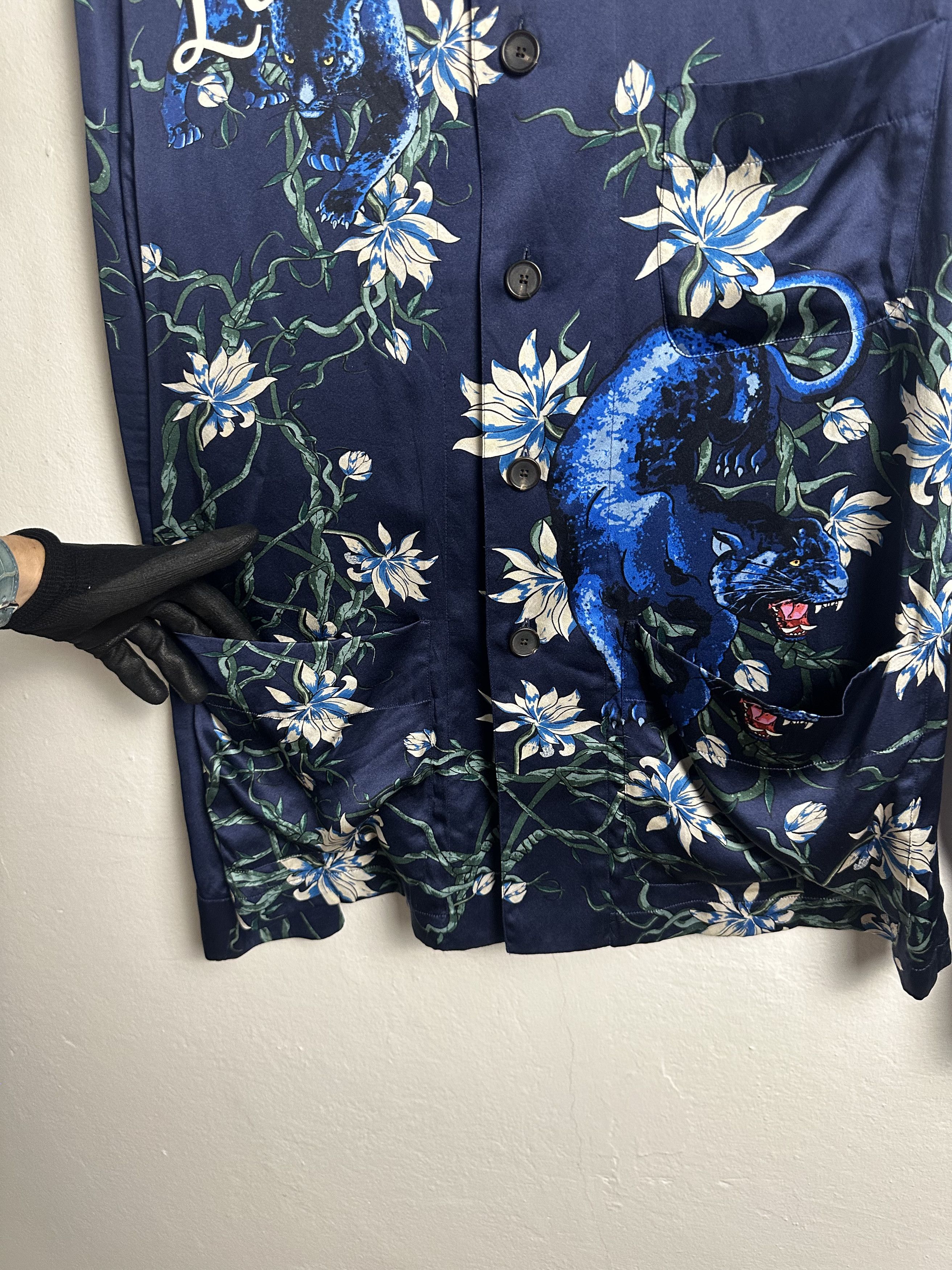 Louis Vuitton Louis Vuitton SS16 Panther Silk Pyjama Shirt Size US S / EU 44-46 / 1 - 5 Thumbnail