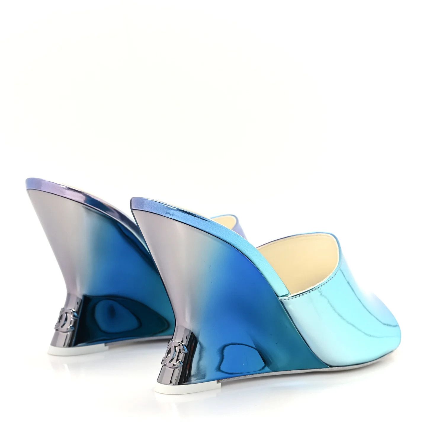 Chanel os11x0126 Laminated Calfskin Wedge Mules in Blue Size US 9 / IT 39 - 5 Thumbnail