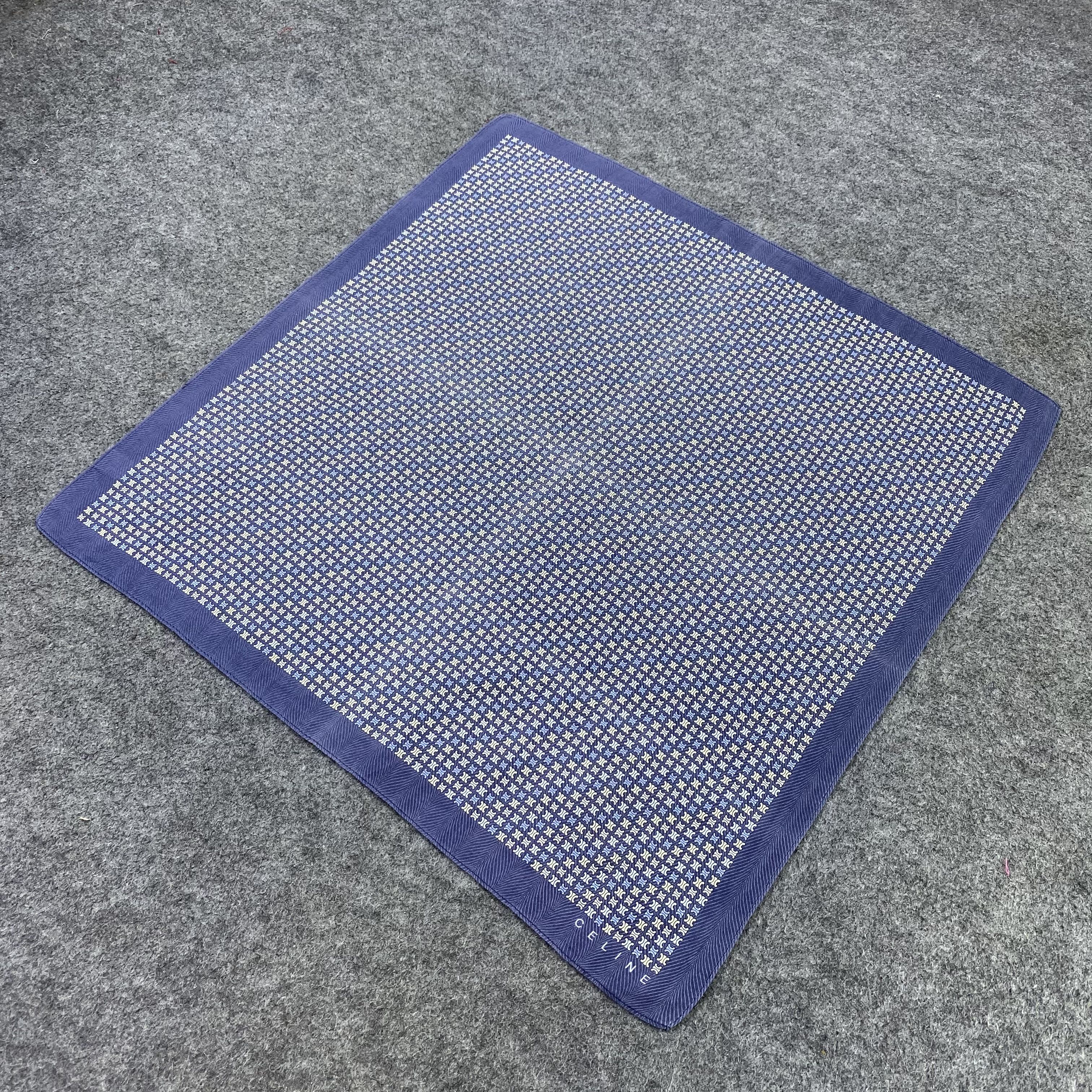 Celine Celine Handkerchief / Bandana / Neckerchief-B2343 Size ONE SIZE - 4 Thumbnail