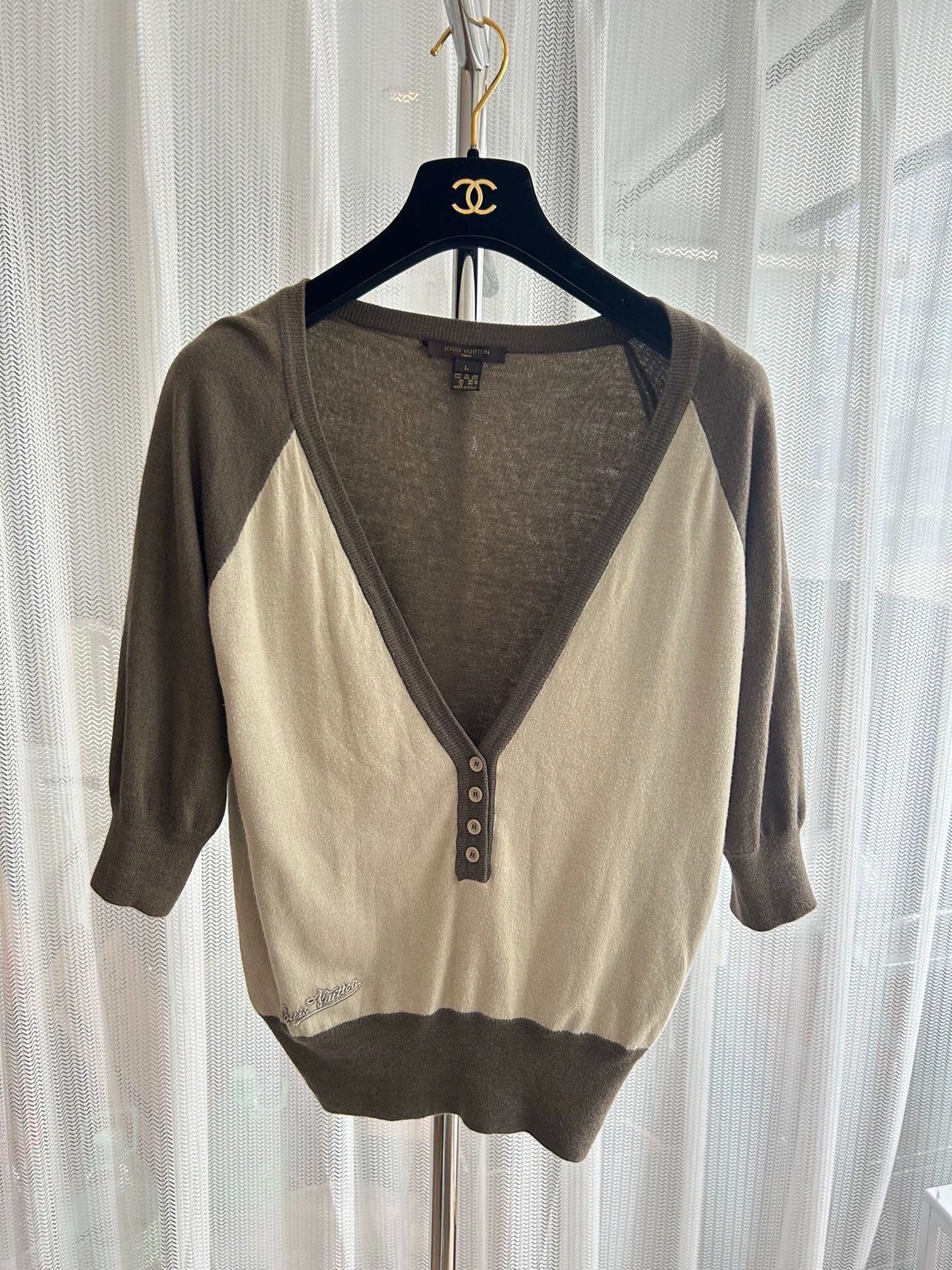 Hermes Hermes V-neck short-sleeve knit top Size L Size L / US 10 / IT 46 - 1 Thumbnail