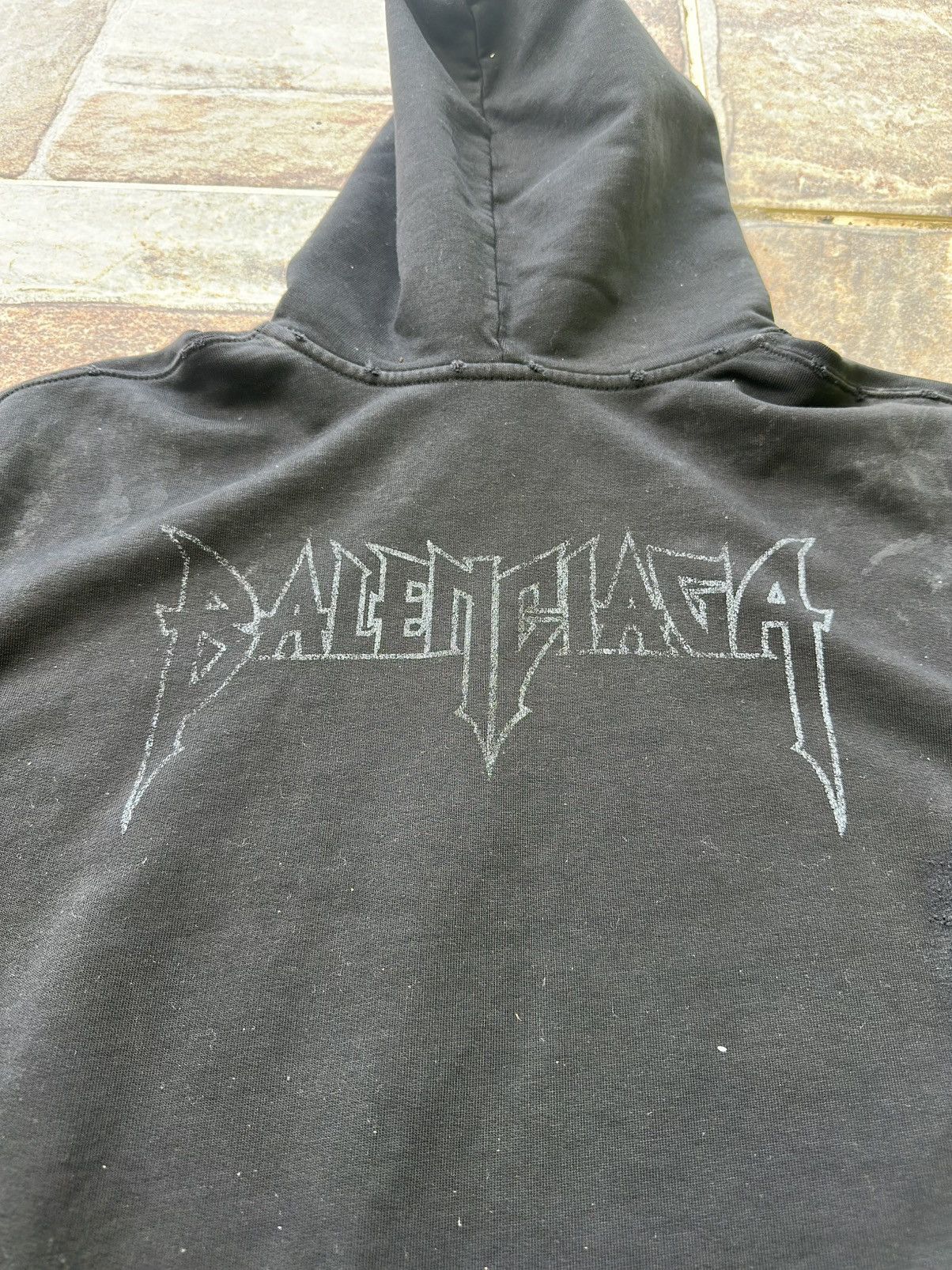 Balenciaga Balenciaga Distressed Paris Moon Hoodie Size US S / EU 44-46 / 1 - 6 Thumbnail
