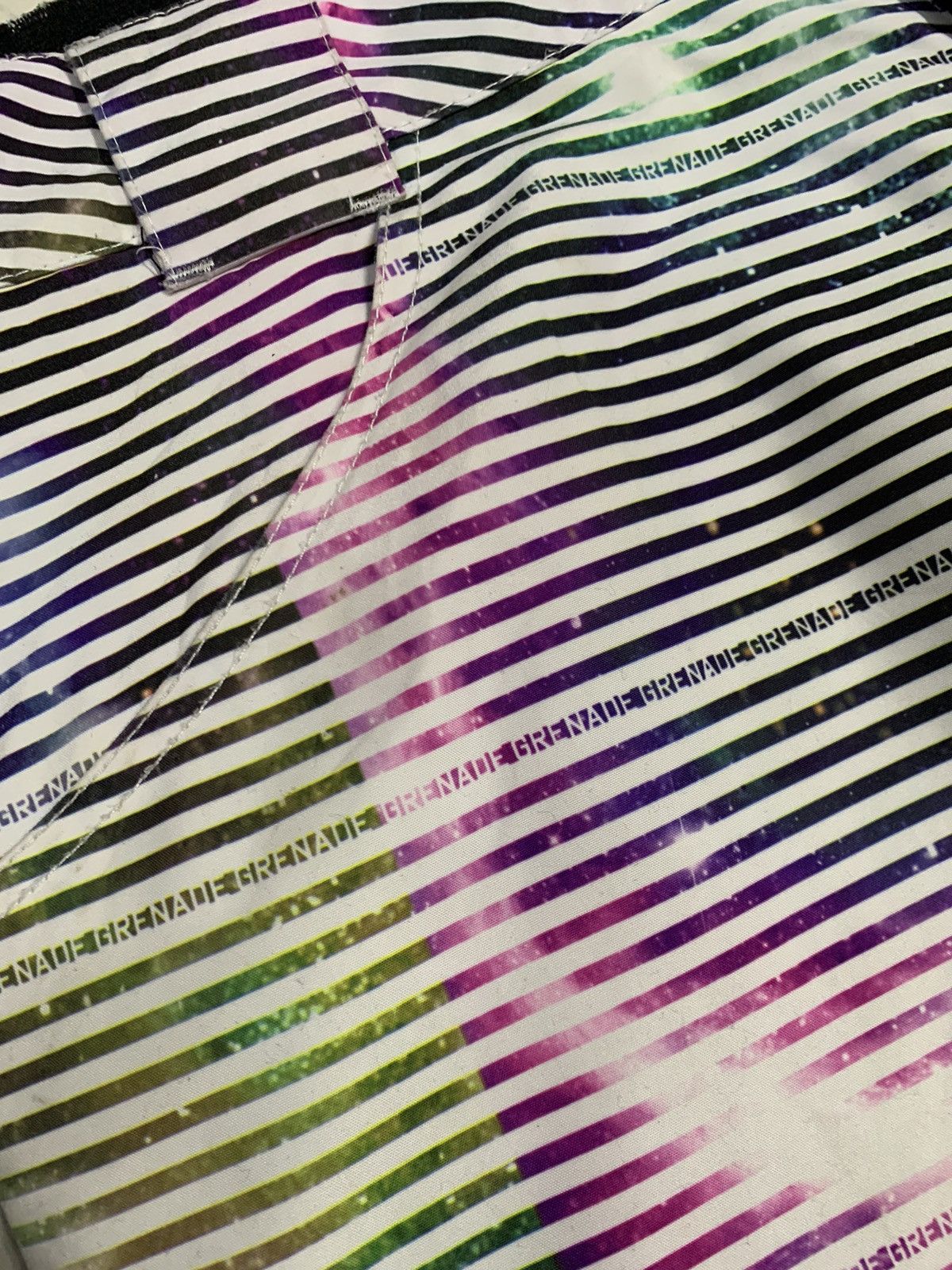 Japanese Brand Grenade “Viva La Grenade” Galaxy Print Snowboarding Pants Size US 34 / EU 50 - 6 Thumbnail