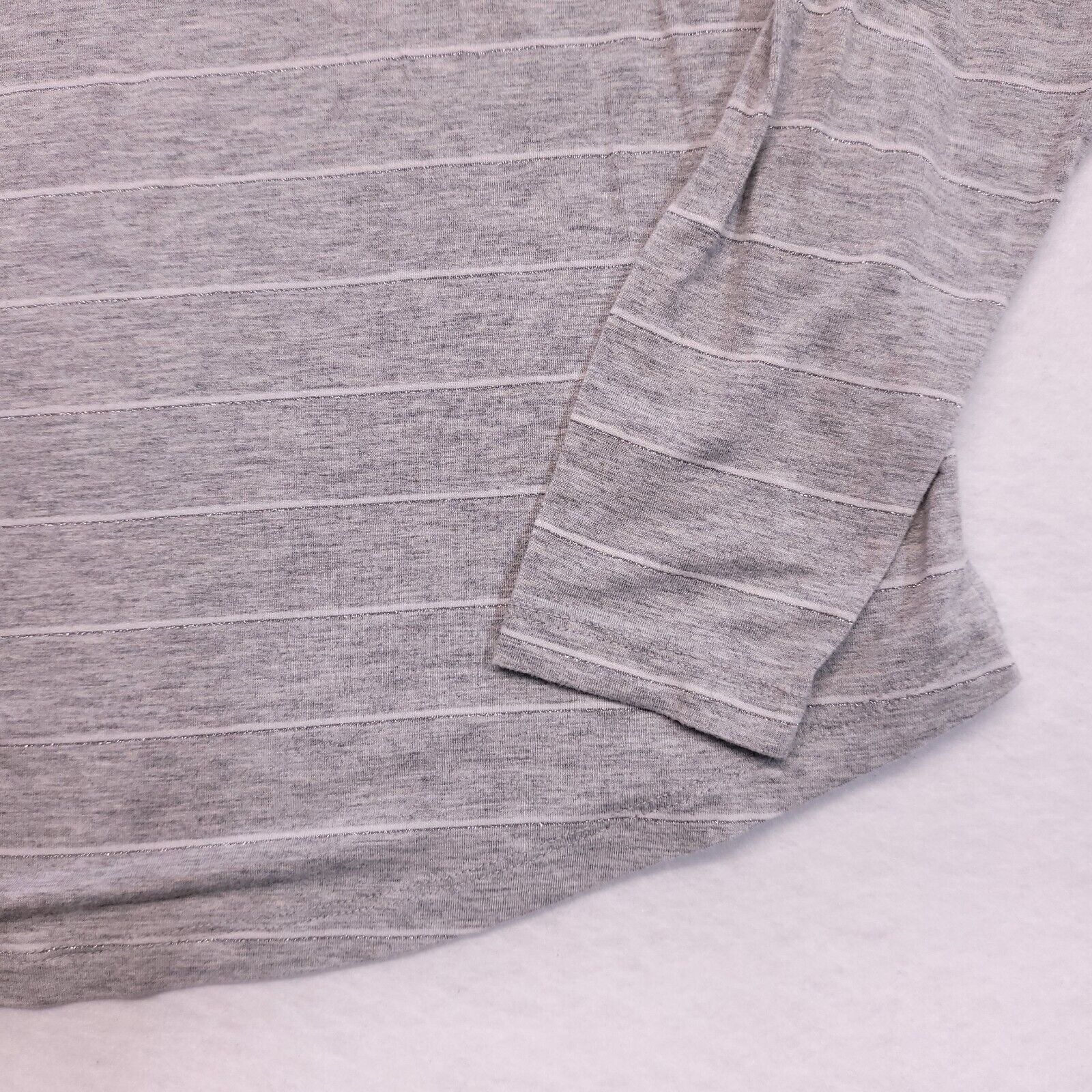 Mossimo Mossimo Supply Co Casual Pullover Shirt Womens Size S Gray Size S / US 4 / IT 40 - 5 Thumbnail