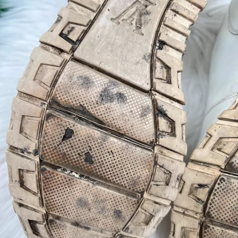 Louis Vuitton Louis Vuitton Casual Shoes for Women-2506 Size US 6.5 / EU 39-40 - 8 Thumbnail