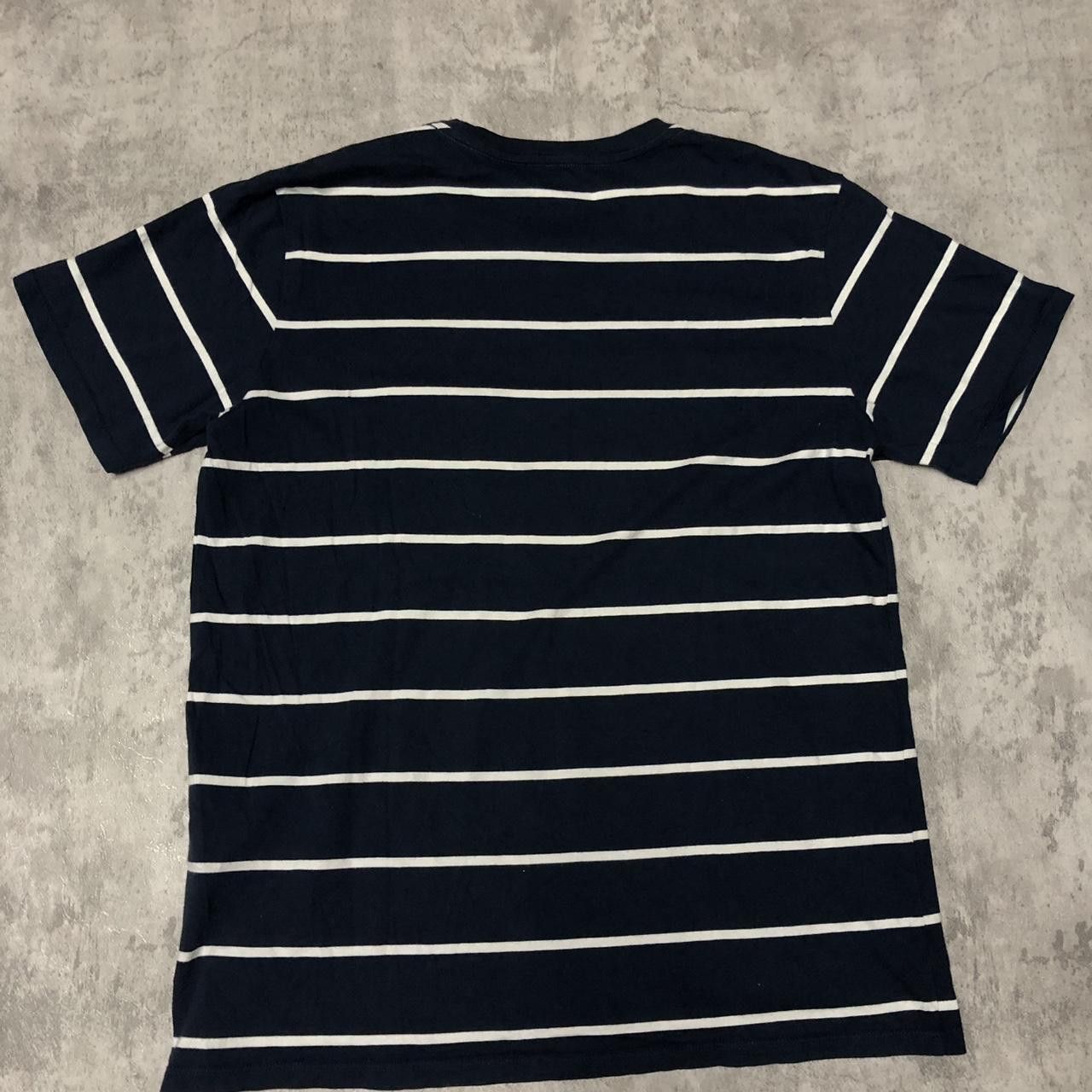 Levi's Navy and white striped Levi's T-shirt Size US L / EU 52-54 / 3 - 5 Thumbnail