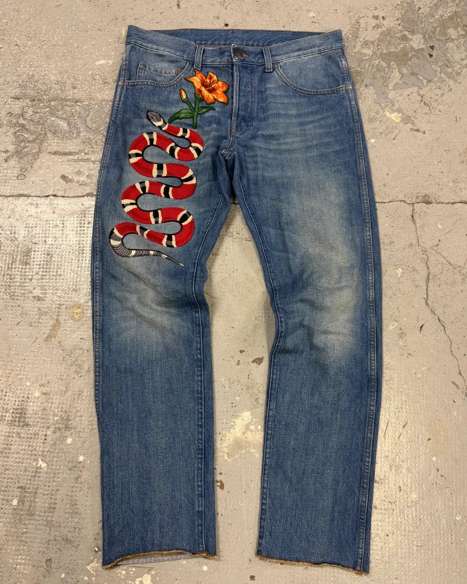 Gucci 2016 Gucci Snake Emboired Denim Jeans Size US 30 / EU 46 - 1 Thumbnail