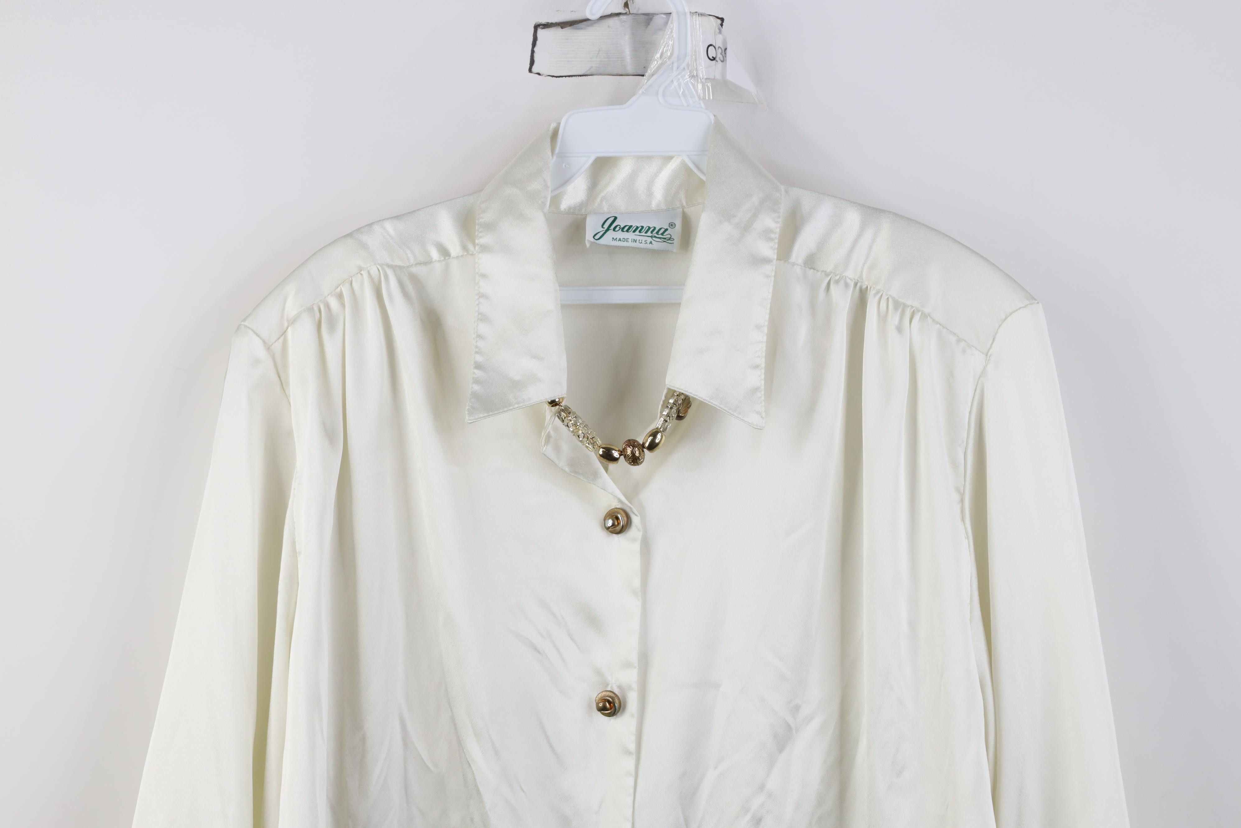 Vintage Vintage 90s Streetwear Necklace Collared Button Shirt USA Size L / US 10 / IT 46 - 2 Thumbnail