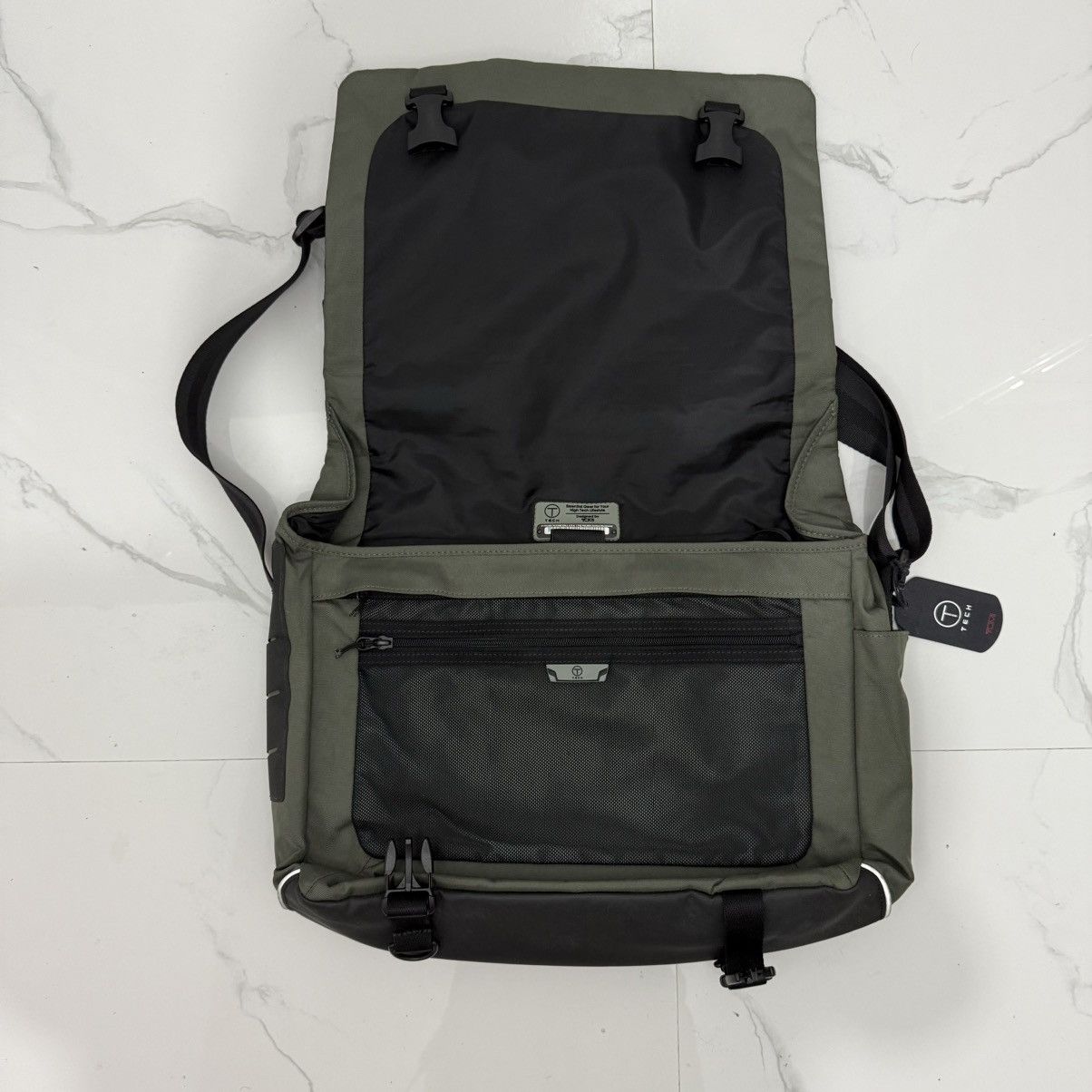 Tumi Tumi Tech Messenger Bag Size ONE SIZE - 5 Thumbnail