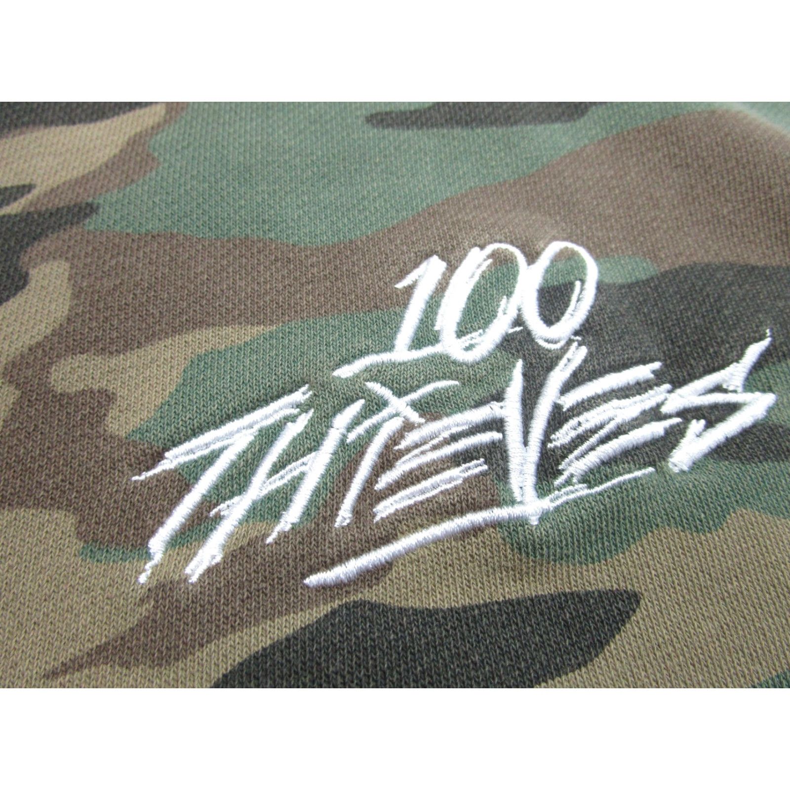 100 Thieves VINTAGE 100 Thieves Sweatshirt Mens Medium Camo Crewneck Pullover Graphic Print Army Green Size US M / EU 48-50 / 2 - 3 Thumbnail