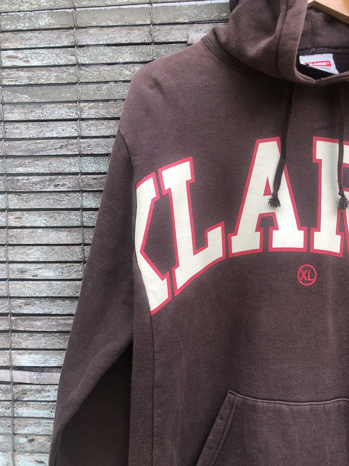 Japanese Brand Vintage Y2K Sunfaded Streetwear XLARGE Big Logo Hoodie Size US L / EU 52-54 / 3 - 5 Thumbnail