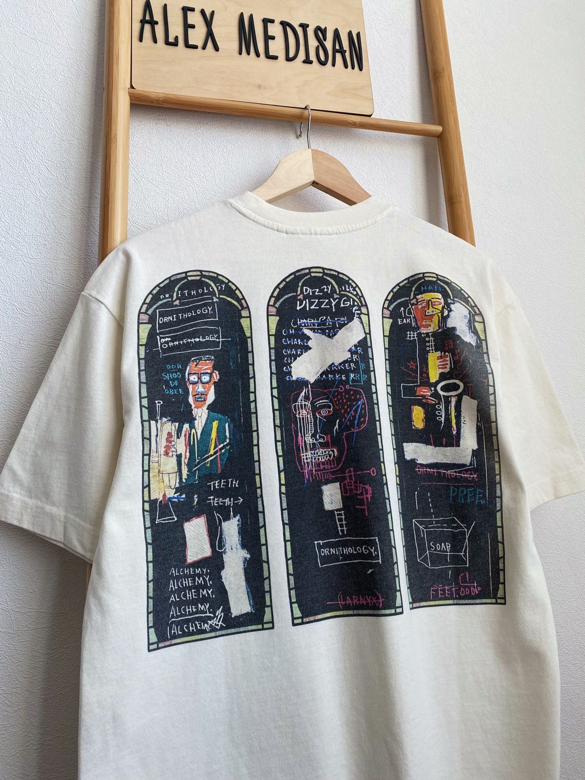 H&M × Jean-Michel Basquiat × Who Decides War WHO DECIDES WAR x BASQUIAT x H&M RELAXED FIT COTTON T-SHIRT Size US S / EU 44-46 / 1 - 1 Thumbnail