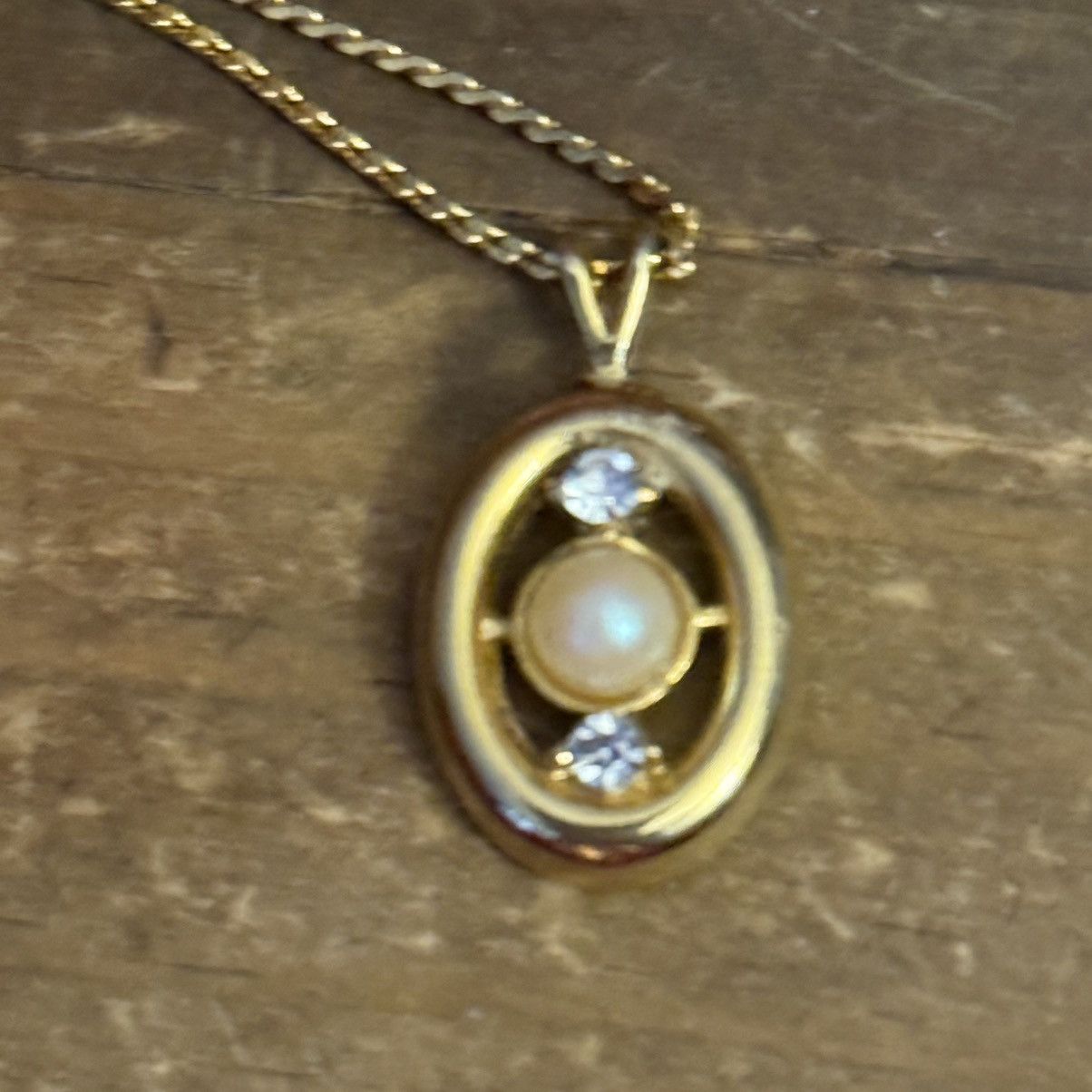 Vintage Vintage gold tone oval pearl pendant necklace Size ONE SIZE - 3 Thumbnail