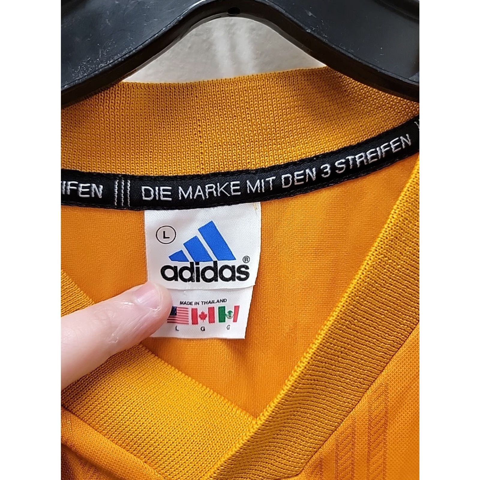 Adidas VINTAGE adidas Jersey Shirt Mens Size L Orange Size US L / EU 52-54 / 3 - 3 Thumbnail