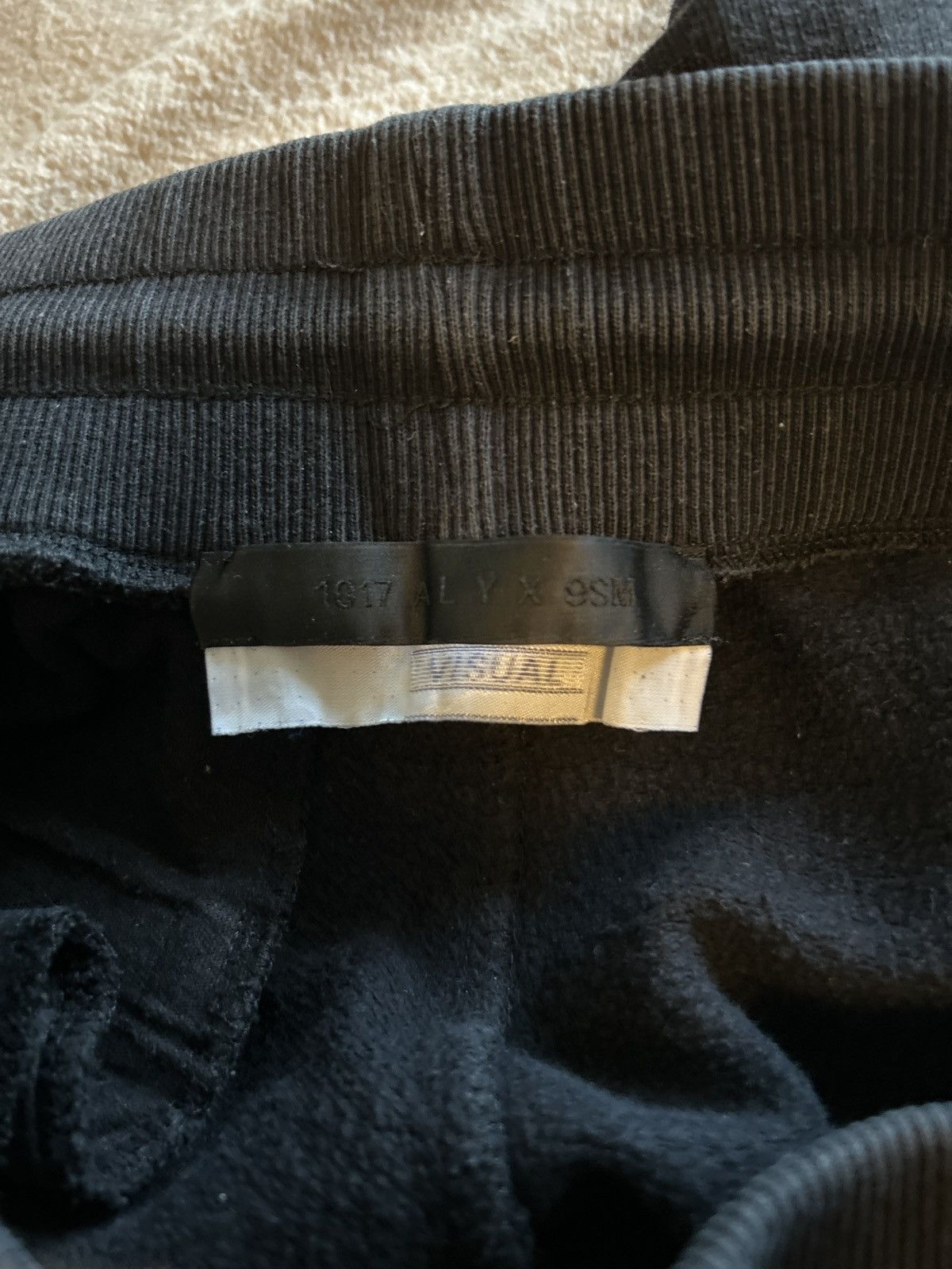 1017 ALYX 9SM 1017 ALYX 9SM Sweatpants Size US 32 / EU 48 - 4 Thumbnail
