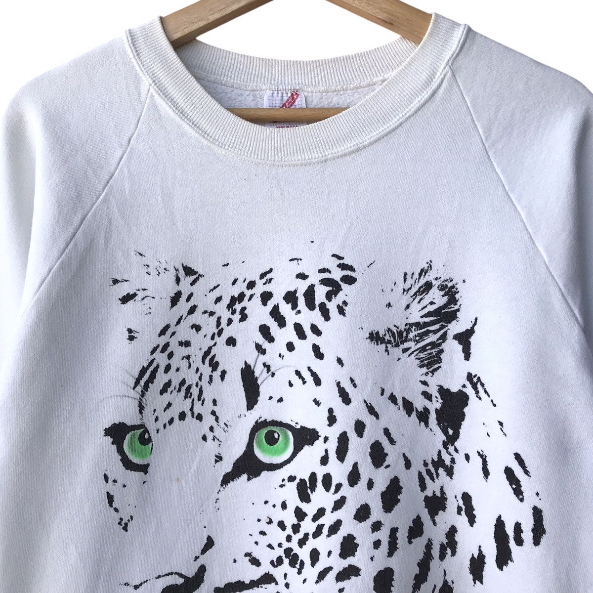 Jerzees × Vintage Dloya Vintage 1980s Leopard Painting Art Sweatshirt Size US M / EU 48-50 / 2 - 3 Thumbnail