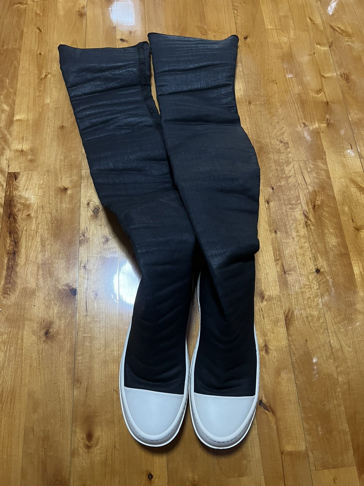 Rick Owens Drkshdw Rick owens drkshdw wax thigh high stocking ramones sz 38 Size US 8 / IT 38 - 1 Thumbnail