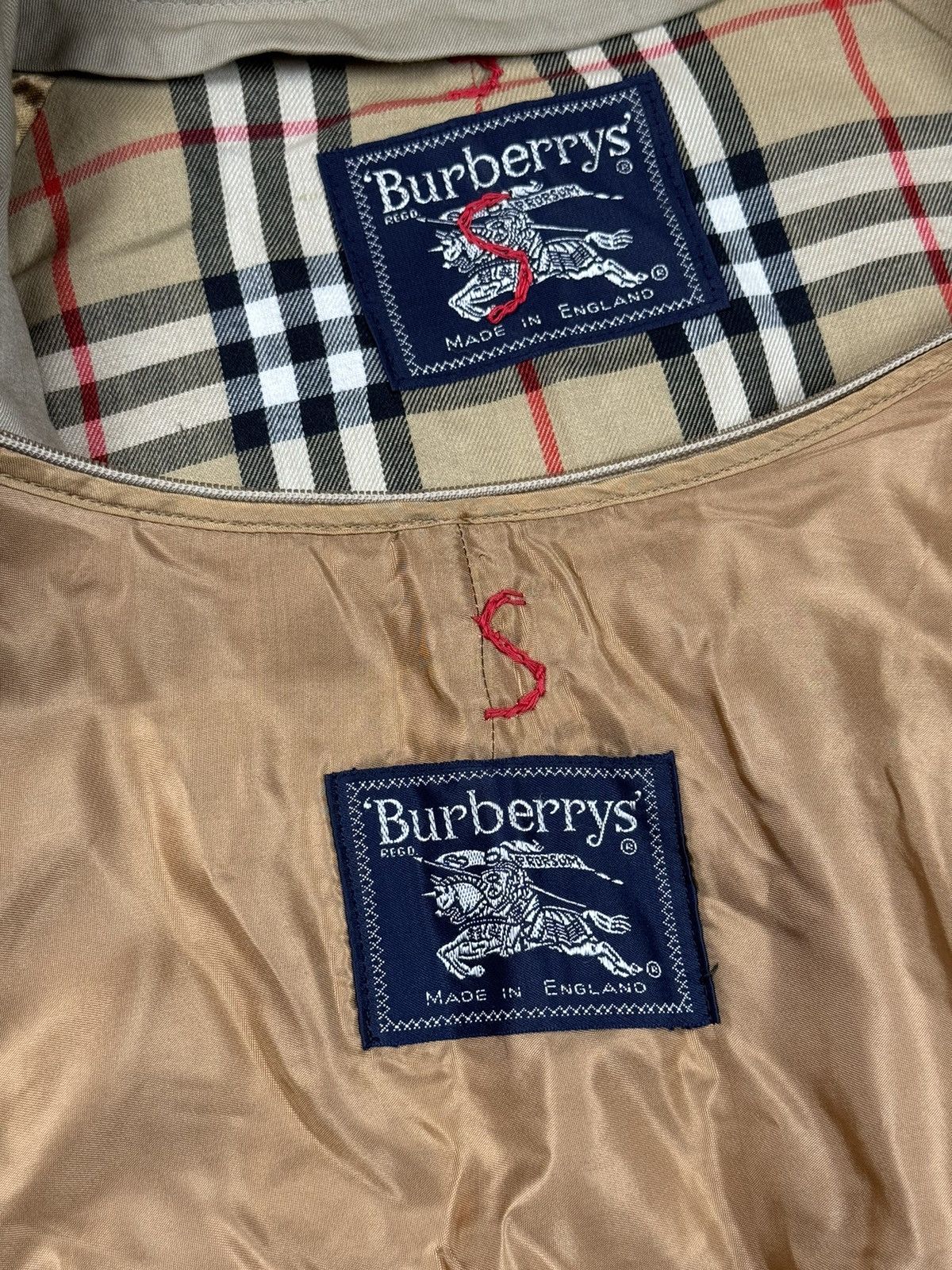 Burberry Vintage trench coat Burberry original luxury streetwear item Size XL / US 12-14 / IT 48-50 - 3 Thumbnail