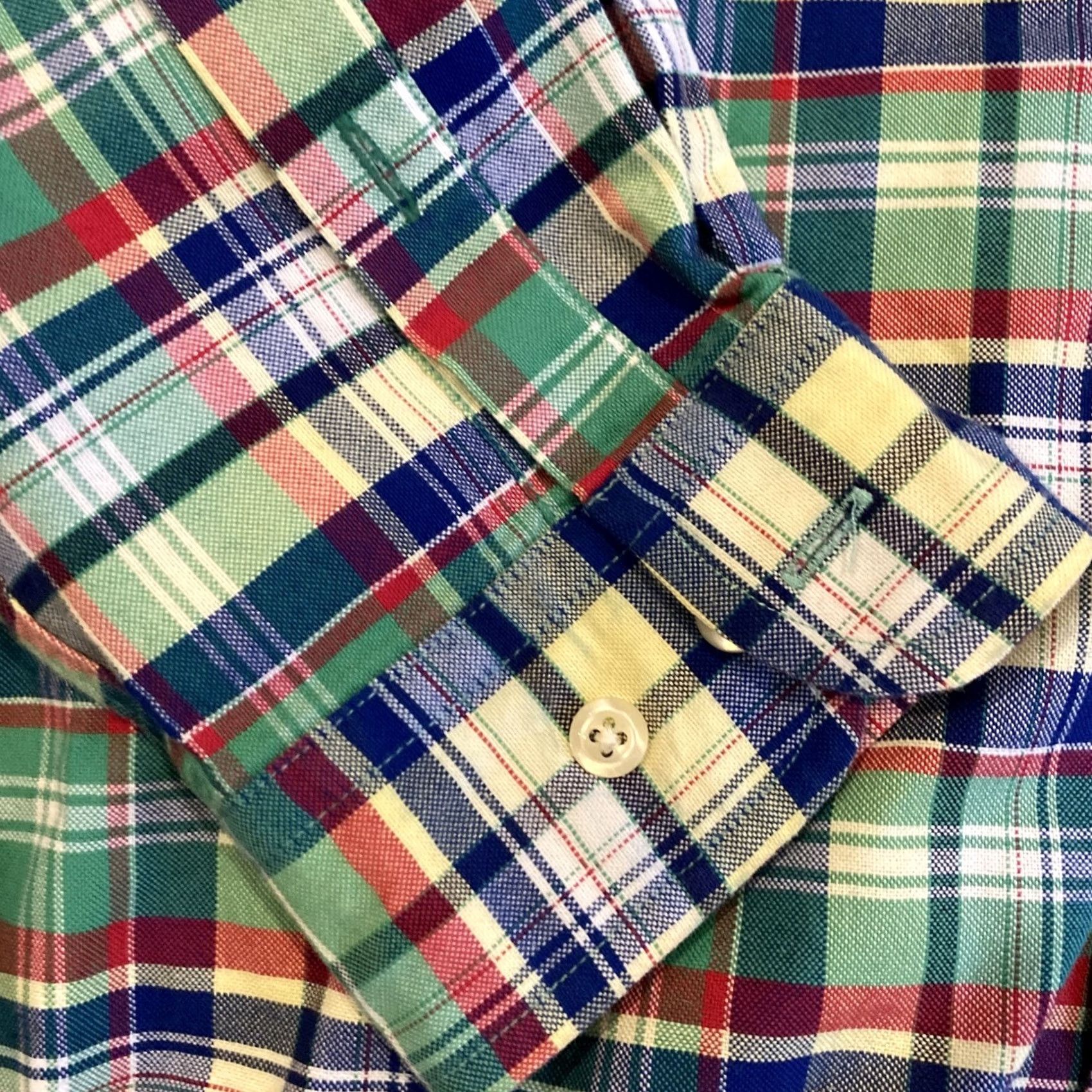 Tommy Hilfiger VINTAGE Tommy Hilfiger Plaid Long Sleeve Button-Up Shirt Crest Logo L Mens Size US L / EU 52-54 / 3 - 4 Thumbnail