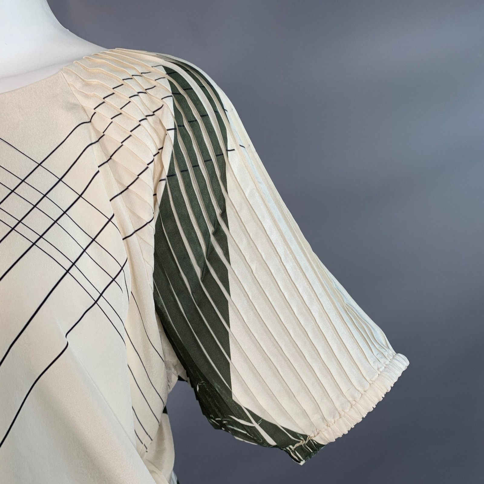 Cotelac COTELAC Cream Green Polyester Stripe Pleated Top Size XS / US 0-2 / IT 36-38 - 2 Thumbnail