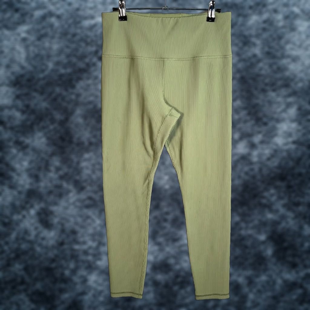 Athleta VINTAGE Athleta Elation Rib Leggings Womens Large Light Green High-Waisted Yoga Size 36" / US 14 / IT 50 - 1 Thumbnail