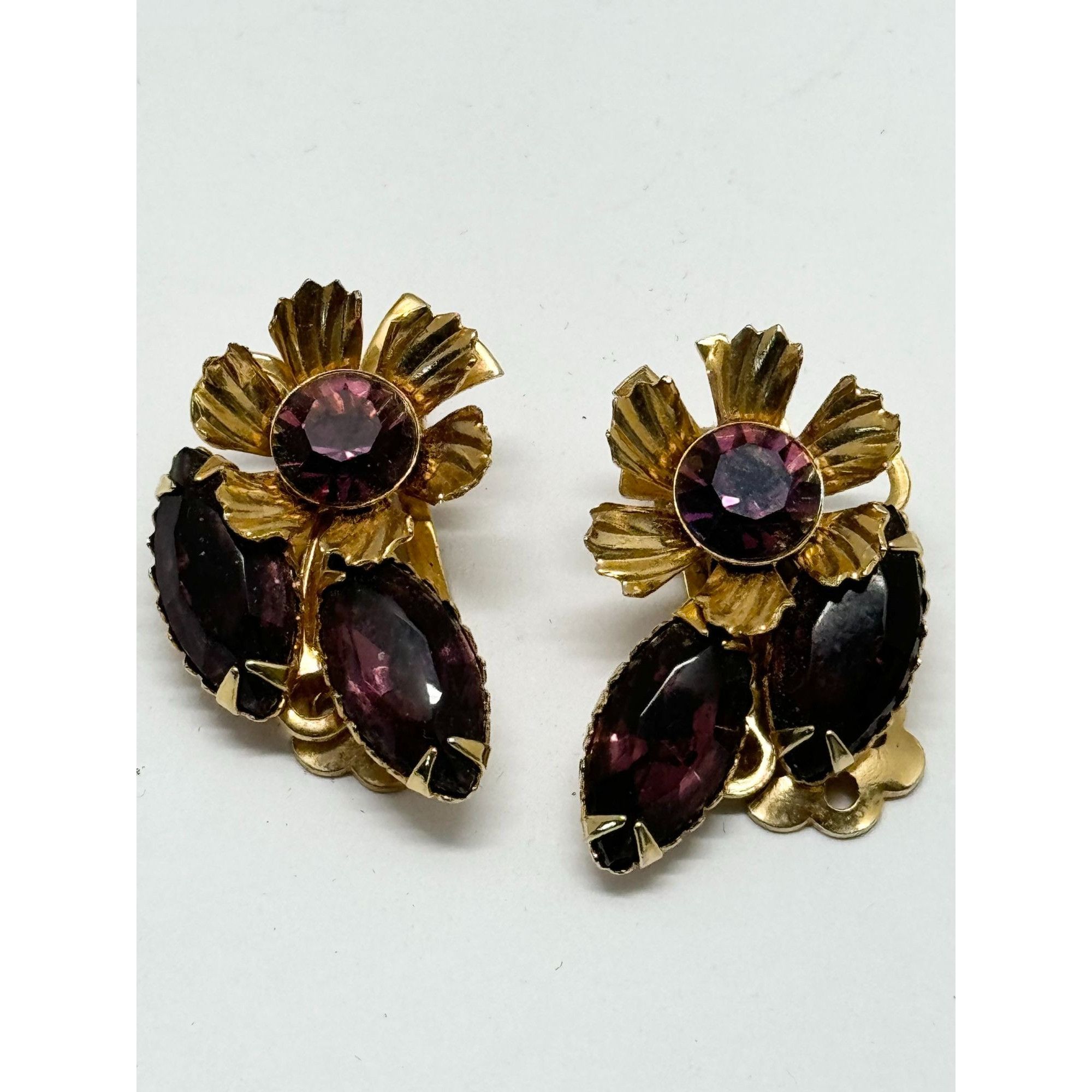 Vintage Vintage purple glass flower earrings Size ONE SIZE - 6 Thumbnail