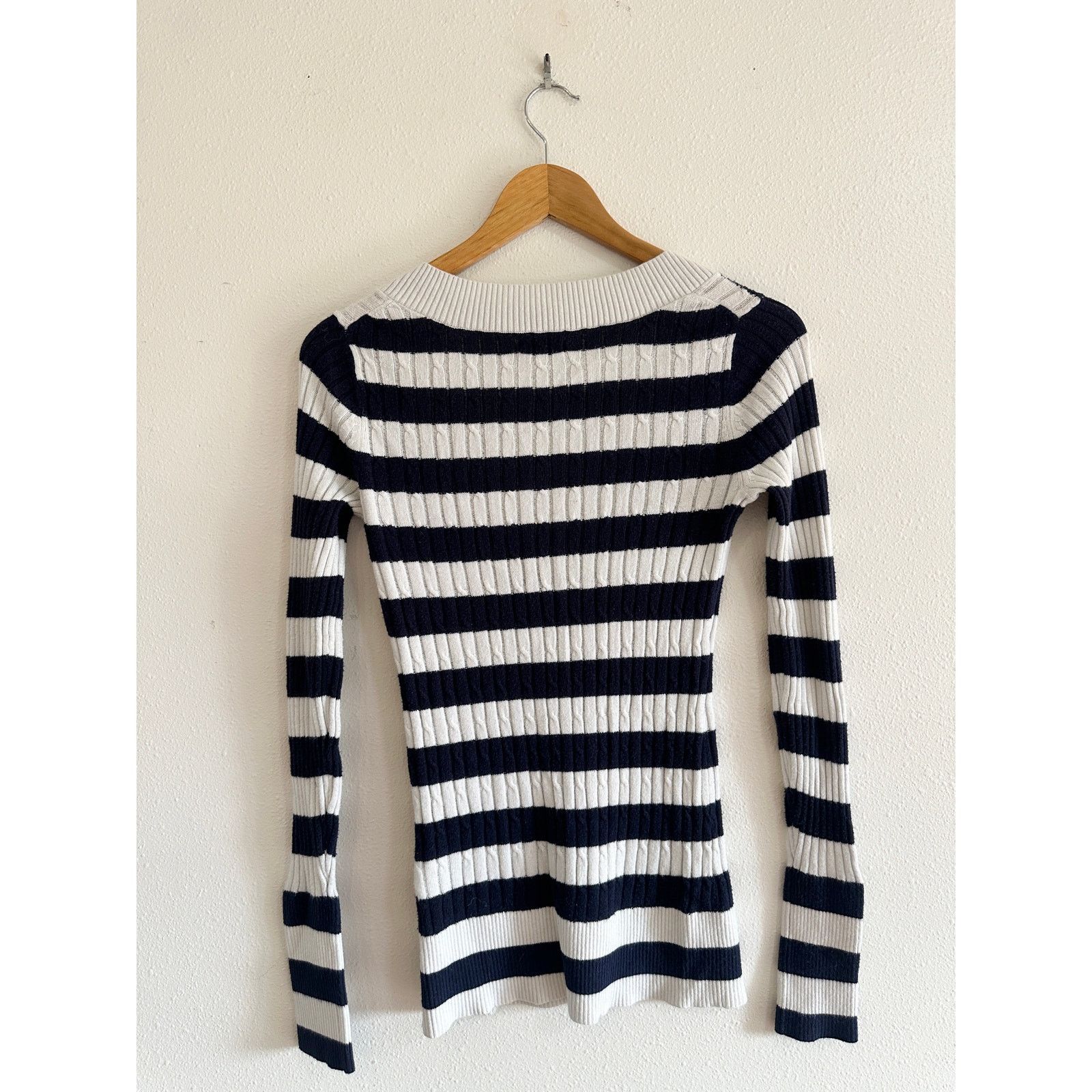 Express Y2K Navy & White Stripe V-Neck Sweater Size M / US 6-8 / IT 42-44 - 7 Thumbnail