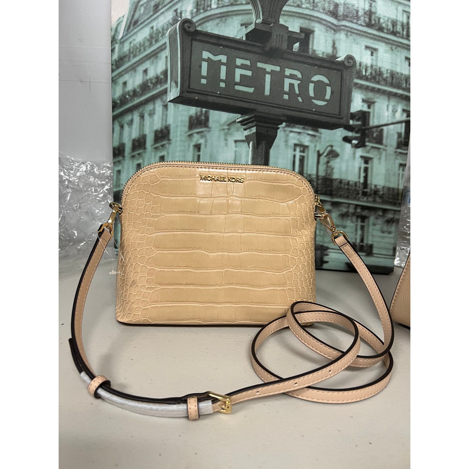 Michael Kors Michael Kors Daria 35T1GDIS5E Small 2IN1 Satchel In Buff Size ONE SIZE - 10 Thumbnail