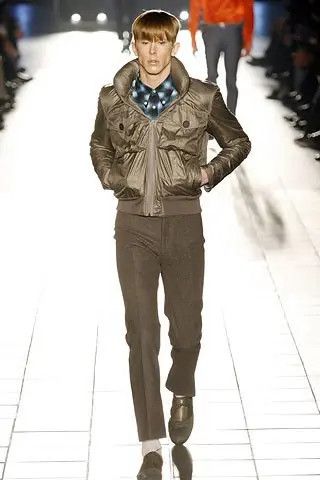 Alexander McQueen A/W 2007 Convertible Jacket RUNWAY 44