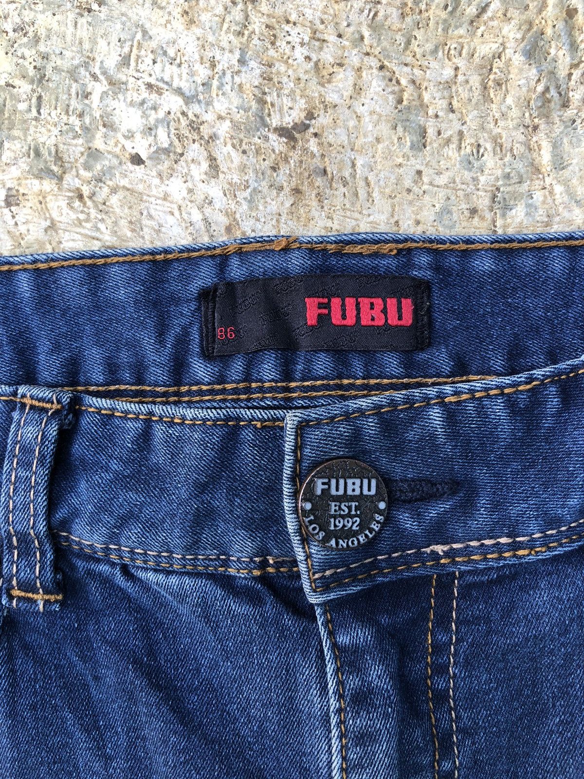 Fubu Fubu los angeles 1992 Size US 34 / EU 50 - 3 Thumbnail