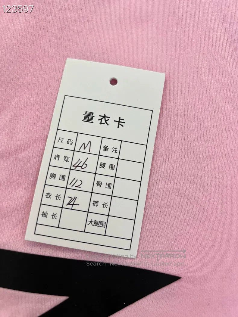 Givenchy Givenchy Pink T-shirt with Leather Stars Size US M / EU 48-50 / 2 - 5 Thumbnail