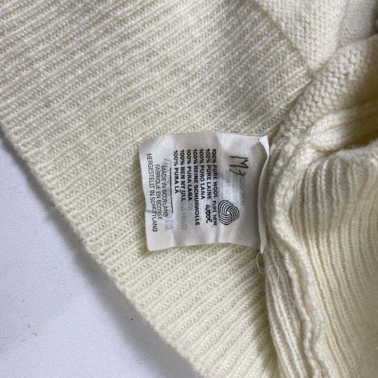 Lyle & Scott Vintage Lyle and scott argyle vest lambswool Size US M / EU 48-50 / 2 - 6 Thumbnail