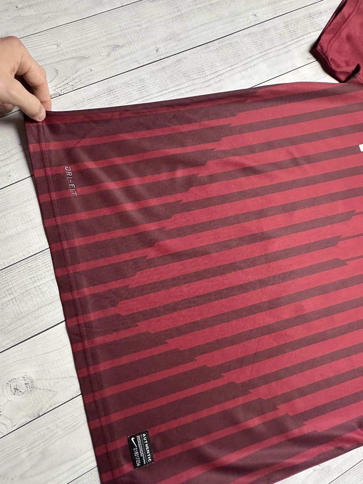 Nike × Vintage Vintage Nike AC Sparta Praha red soccer jersey Size US M / EU 48-50 / 2 - 3 Thumbnail