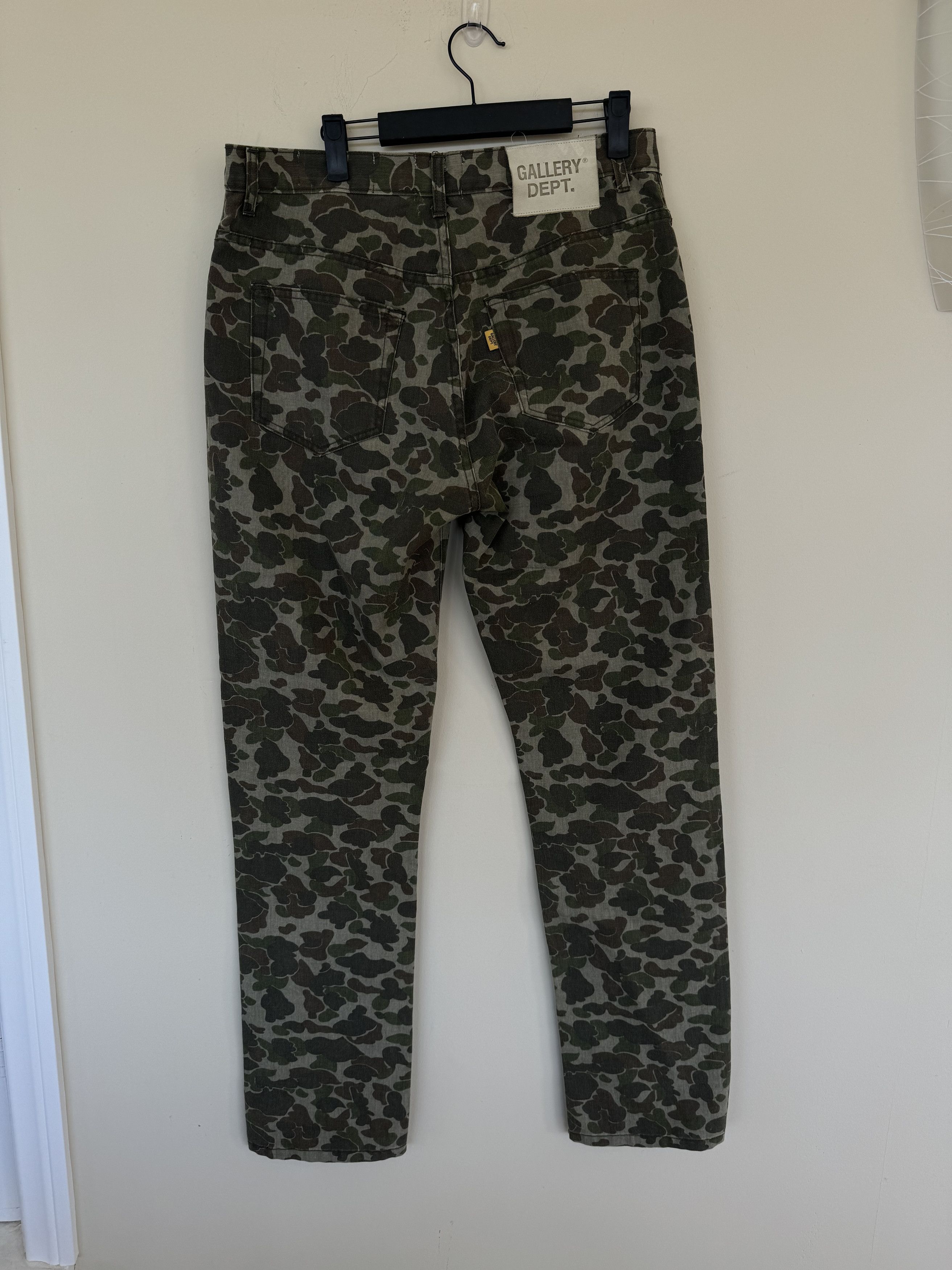 Gallery Dept. Gaallery Dept Camo Pants Size US 31 - 6 Thumbnail