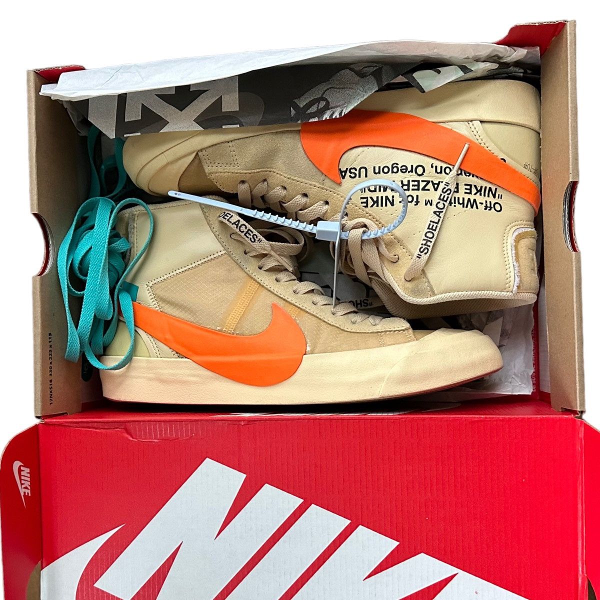 Nike × Off-White Nike Off-White blazer mid hallow’s eve Size US 9 / EU 42 - 9 Thumbnail