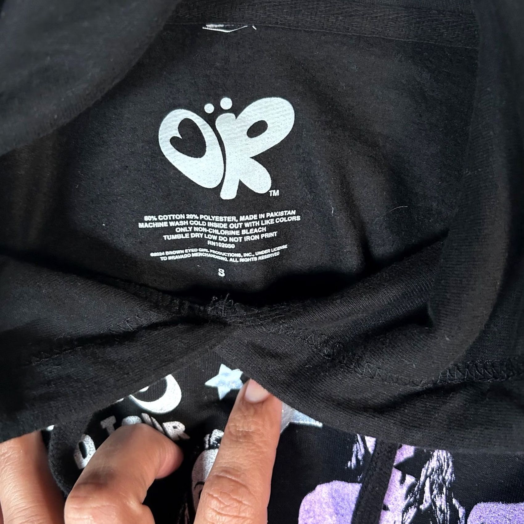 Vintage Olivia Rodrigo Merch Hoodie Black Guts World Tour Concert Pullover Hooded Graphic Print Logo Unisex Adults S Casual Fall Winter Size S / US 4 / IT 40 - 2 Thumbnail